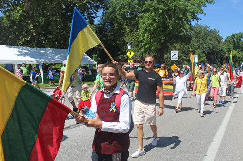 Lithuanian Cultural Garden in Parade of Flags